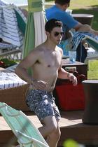 Nick Jonas : nick-jonas-1389194141.jpg