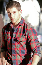 Nick Jonas : nick-jonas-1395311603.jpg