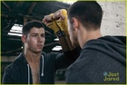 Nick Jonas : nick-jonas-1410282715.jpg