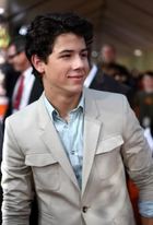 Nick Jonas : nickjonas_1271534257.jpg