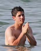 Nick Jonas : nickjonas_1303663262.jpg