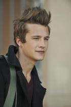 Nick Roux : nick-roux-1364890069.jpg