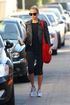 Nicole Richie : nicole-richie-1334340868.jpg