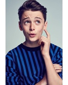 Noah Schnapp : noah-schnapp-1610042286.jpg