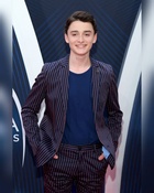 Noah Schnapp : noah-schnapp-1612553151.jpg