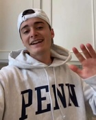 Noah Schnapp : noah-schnapp-1651523448.jpg