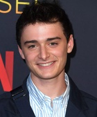 Noah Schnapp : noah-schnapp-1653762973.jpg