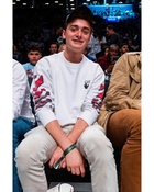 Noah Schnapp : noah-schnapp-1712417985.jpg