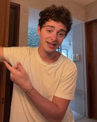 Noah Schnapp : noah-schnapp-1717267799.jpg