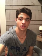 Noah Centineo : noah-centineo-1442713681.jpg