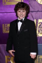 Nolan Gould : nolangould_1287006247.jpg