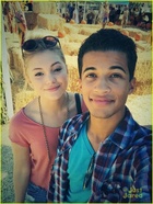 Olivia Holt : TI4U1414428531.jpg