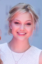 Olivia Holt : olivia-holt-1418220870.jpg