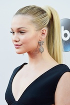 Olivia Holt : olivia-holt-1464419213.jpg