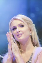 Paris Hilton : paris-hilton-1358626334.jpg