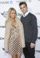 Paris Hilton : paris-hilton-1360352577.jpg