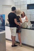 Paris Hilton : paris-hilton-1370962979.jpg