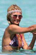 Paris Hilton : parishilton_1260044790.jpg