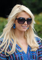 Paris Hilton : parishilton_1267149806.jpg