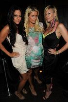 Paris Hilton : parishilton_1308096108.jpg