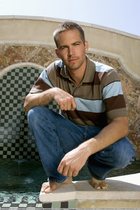 Paul Walker : TI4U_u1139353407.jpg