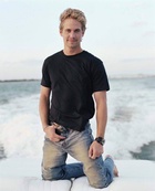 Paul Walker : paul-walker-1606079880.jpg