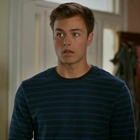 Peyton Meyer : peyton-meyer-1601139184.jpg