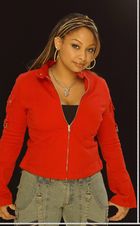 Raven-Symoné : raven-symon-1330794661.jpg