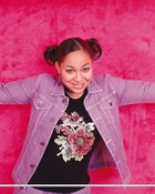 Raven-Symoné : raven-symon-1330979182.jpg