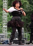 Raven-Symoné : raven-symon-1350794048.jpg