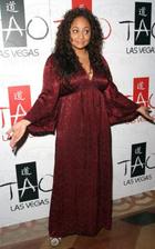 Raven-Symoné : raven-symon-1351100136.jpg