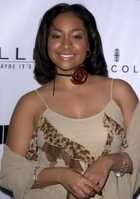 Raven-Symoné : raven-symon-1351100181.jpg