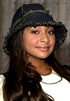 Raven-Symoné : raven-symon-1351100191.jpg