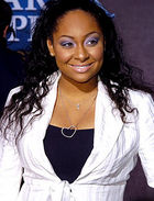 Raven-Symoné : raven-symon-1351100197.jpg