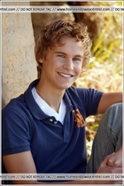 Rhys Wakefield : rhys_wakefield_1169424553.jpg