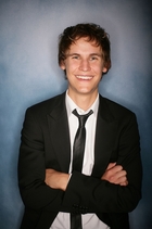 Rhys Wakefield : rhys_wakefield_1298509713.jpg