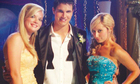 Robbie Amell : TI4U_u1233042710.jpg