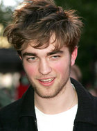 Robert Pattinson : TI4U_u1140845817.jpg