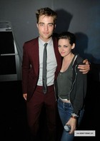 Robert Pattinson : TI4U_u1286556333.jpg