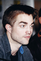 Robert Pattinson : robert-pattinson-1314464662.jpg