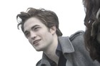 Robert Pattinson : robert-pattinson-1364358199.jpg