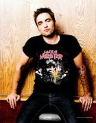 Robert Pattinson : robert-pattinson-1373739595.jpg