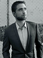 Robert Pattinson : robert-pattinson-1378752212.jpg