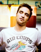 Robert Pattinson : robert-pattinson-1379802606.jpg