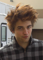 Robert Pattinson : robert_pattinson_1216272328.jpg