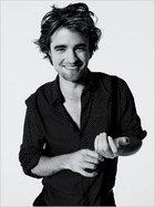 Robert Pattinson : robert_pattinson_1227044696.jpg