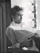 Robert Pattinson : robert_pattinson_1257311804.jpg