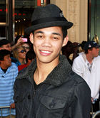 Roshon Fegan : roshon-fegan-1314659061.jpg