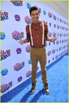 Roshon Fegan : roshon-fegan-1349633005.jpg