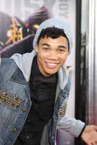 Roshon Fegan : roshon-fegan-1364575271.jpg